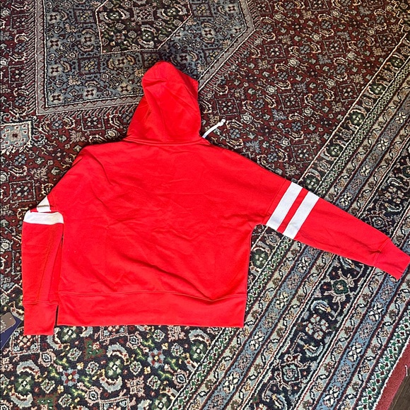 NWT Chicago Blackhawks Fanatics Women's Oversized Seize Pullover Hoodie - Red - Picture 6 of 10